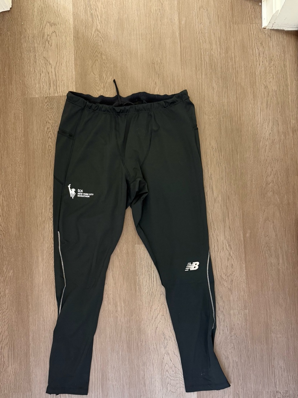 New Balance Black Athletic Running Tights with Reflective Accents #ed